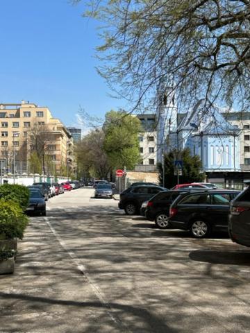 Apartamento Sunny House One Bratislava Exterior foto